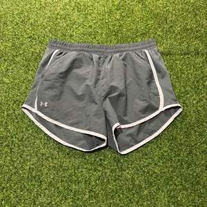 Under armour gray shorts with